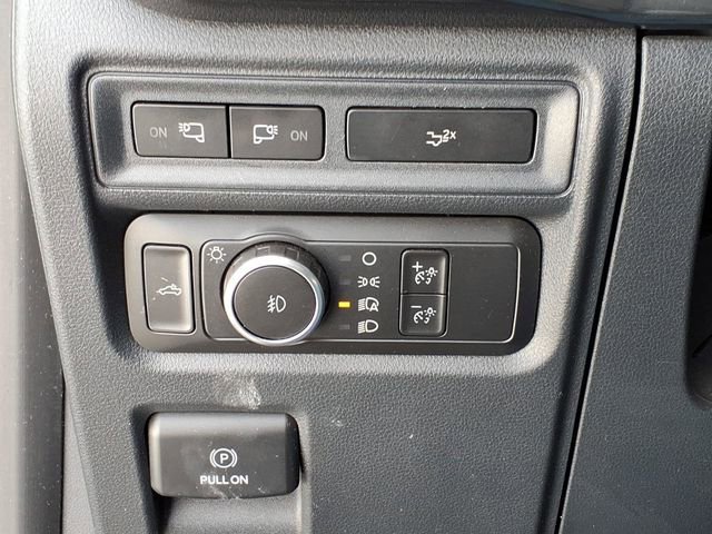 Used 2022 Ford F150 XLT w/ Equipment Group 302A High image 11