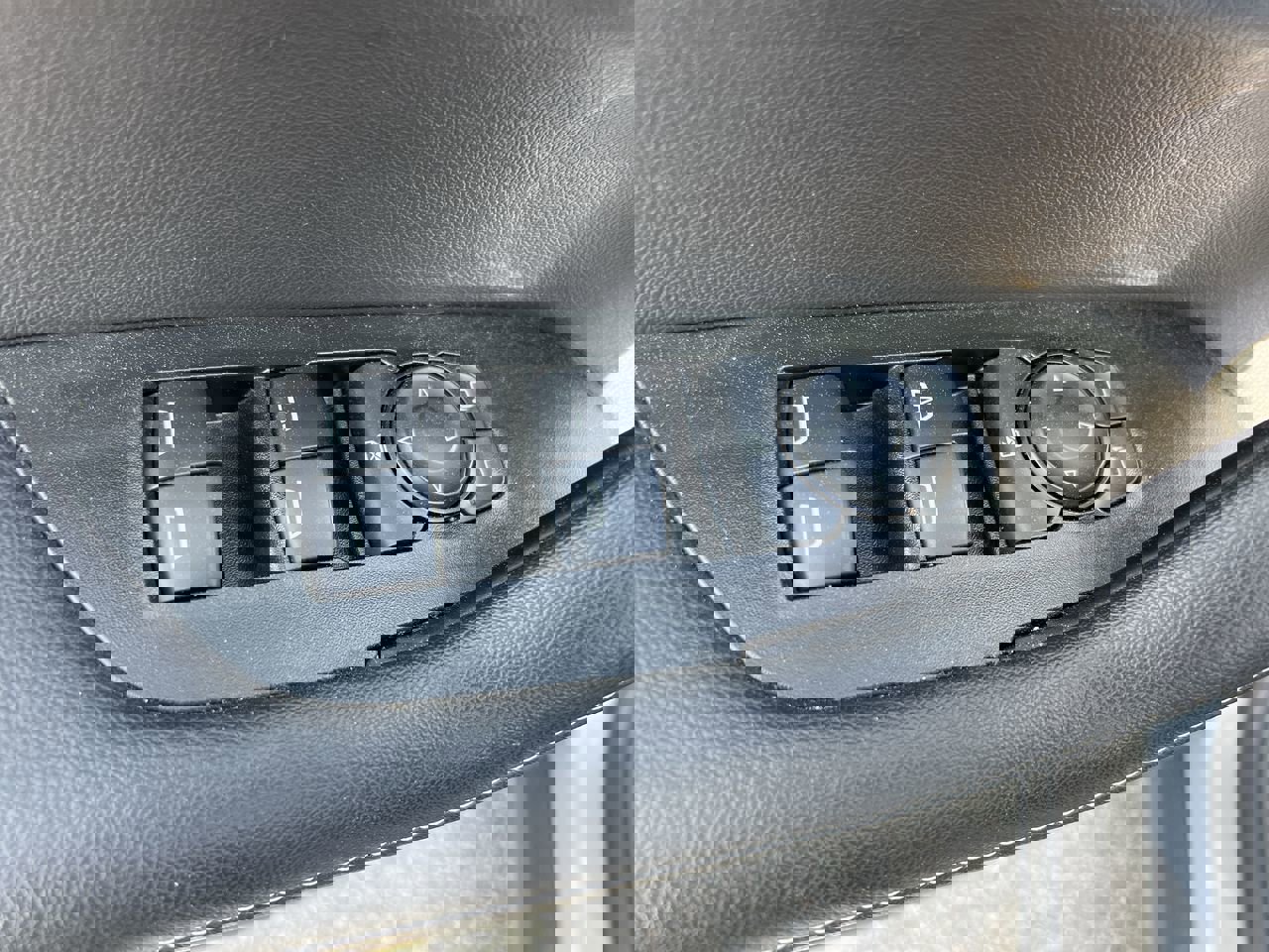 Used 2023 Chevrolet Blazer LT w/ Convenience Package image 15