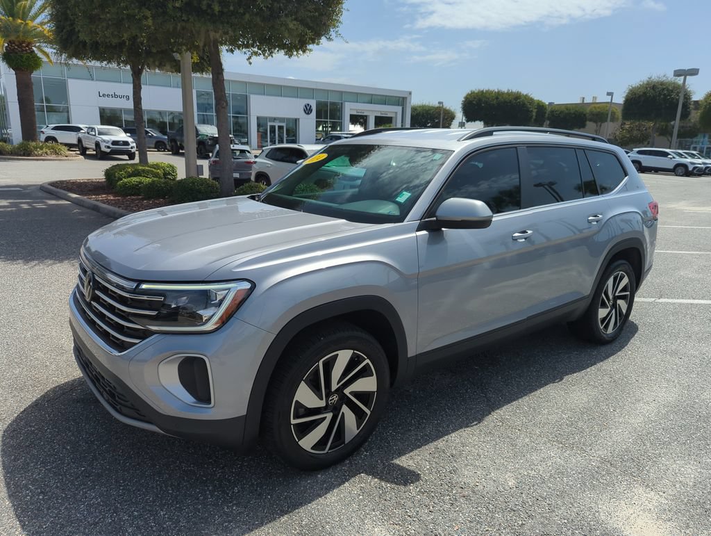 Used 2024 Volkswagen Atlas SE FWD image 14