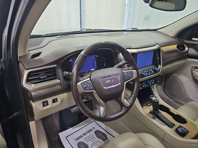 Used 2018 GMC Acadia Denali w/ Technology Package AWD/4WD image 40