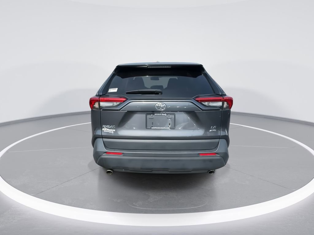 Used 2024 Toyota RAV4 LE image 7