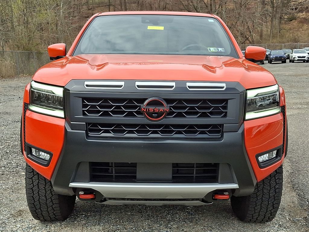 Used 2025 Nissan Frontier PRO-4X w/ Pro Convenience Package image 2