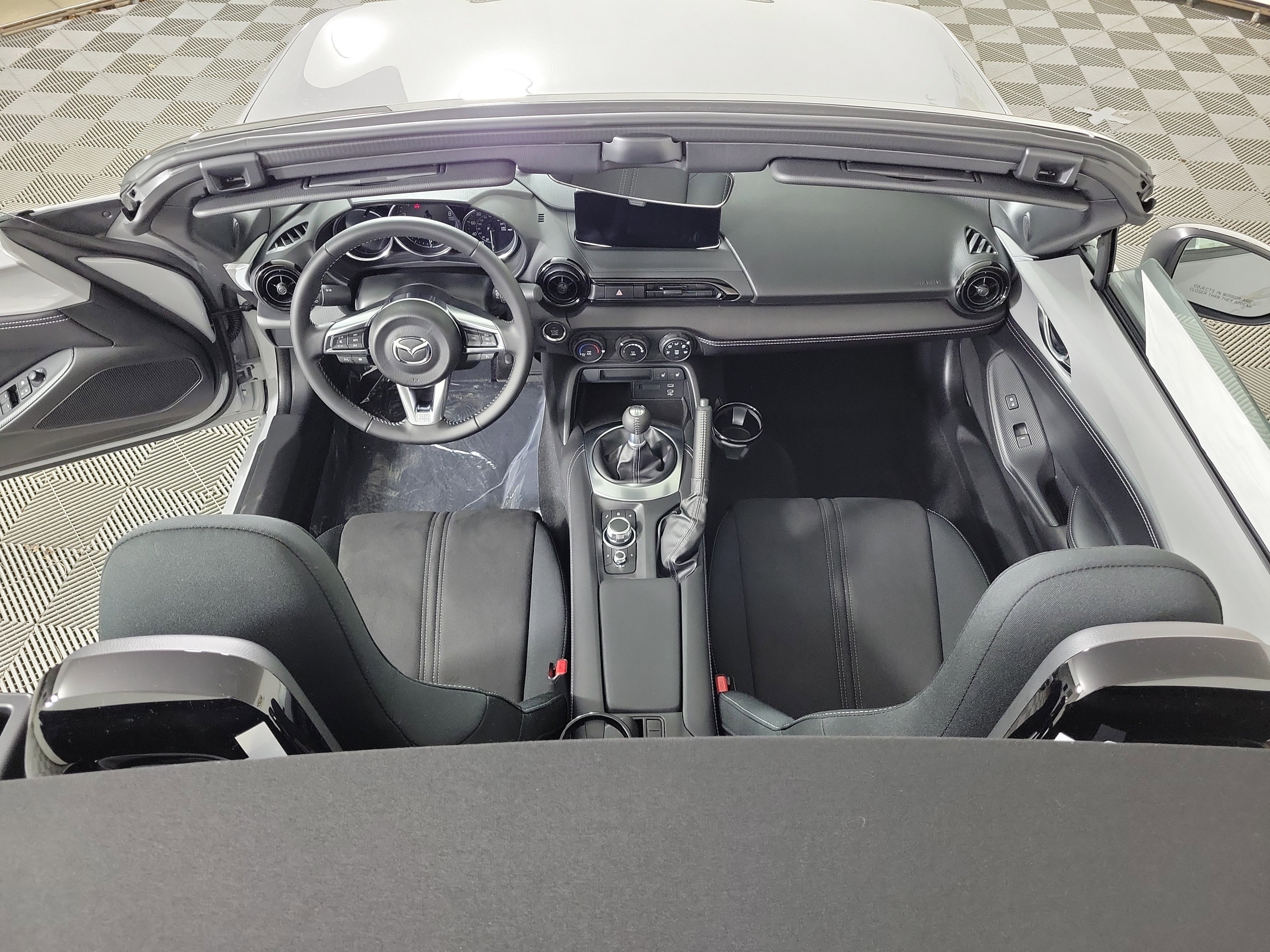 New 2025 MAZDA MX-5 Miata Club w/ Weather Package image 13