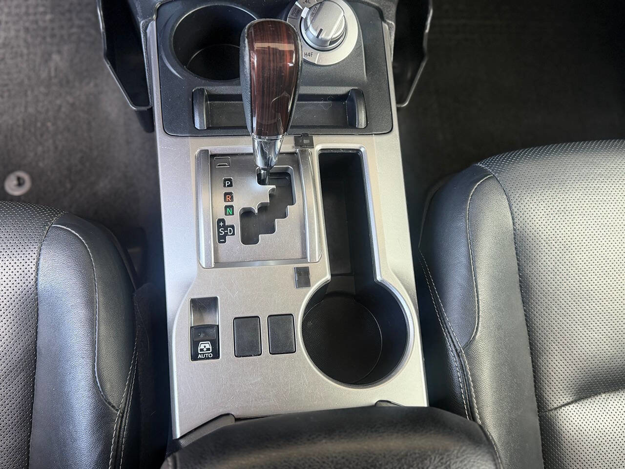 Used 2018 Toyota 4Runner Limited AWD/4WD image 14