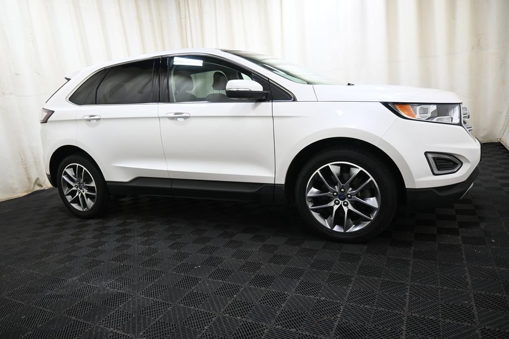 Used 2016 Ford Edge Titanium w/ Equipment Group 301A image 8
