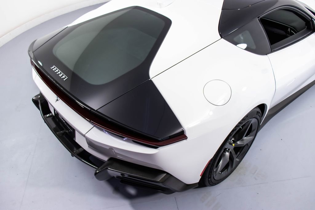 Certified 2025 Ferrari 12Cilindri image 20