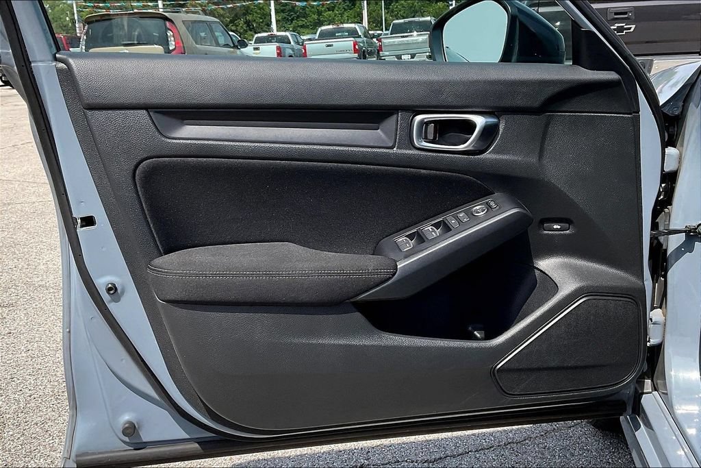Used 2023 Honda Civic Sport image 19