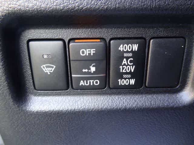 Used 2020 Toyota 4Runner Nightshade AWD/4WD image 15