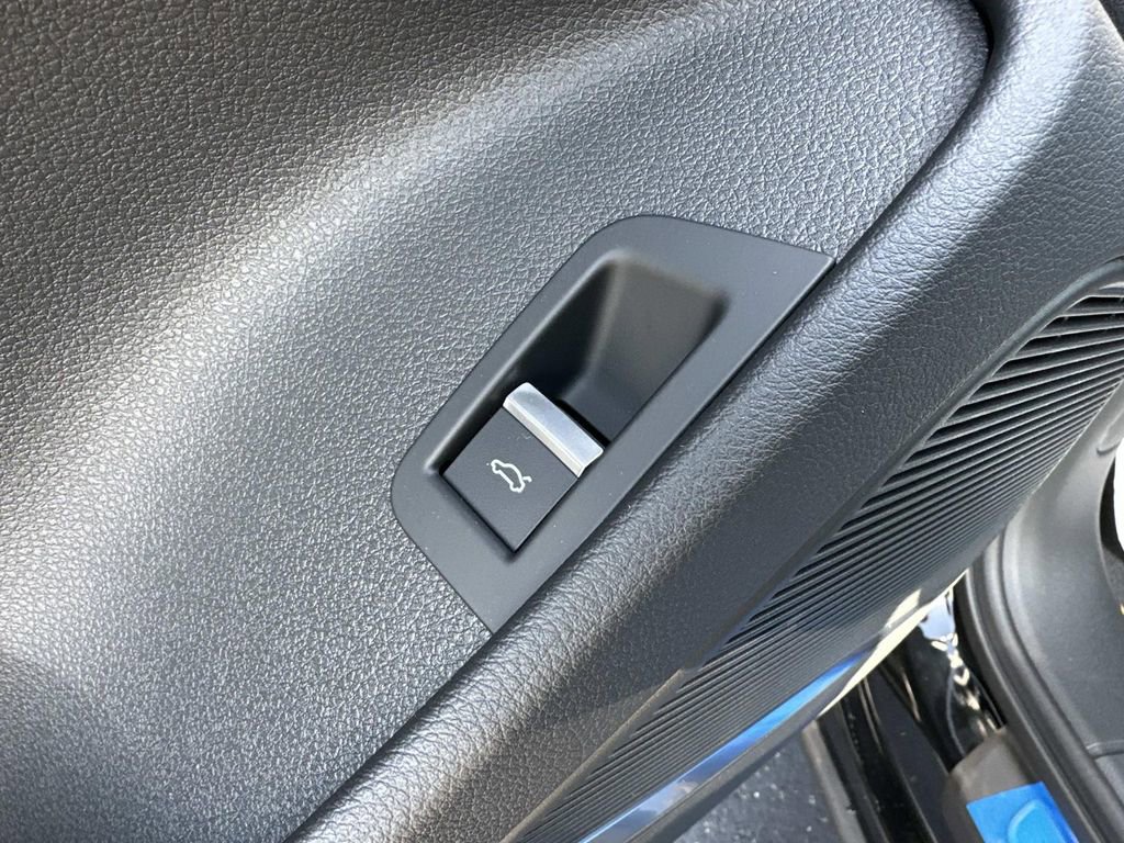 New 2026 Audi Q7 3.0T Prestige image 12