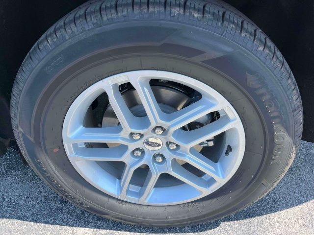 New 2026 Ford Explorer Active w/ Active Comfort Package RWD image 11
