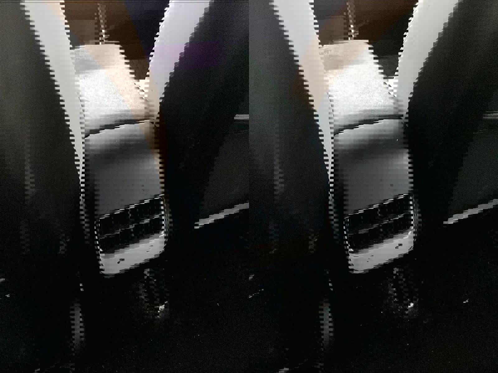 Used 2020 Tesla Model 3 Standard Range image 34