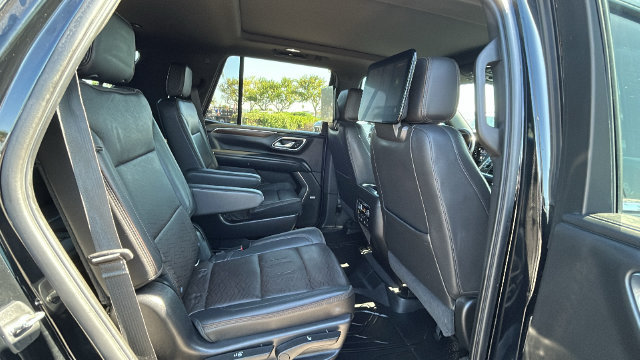 Used 2021 Chevrolet Tahoe High Country AWD/4WD image 13