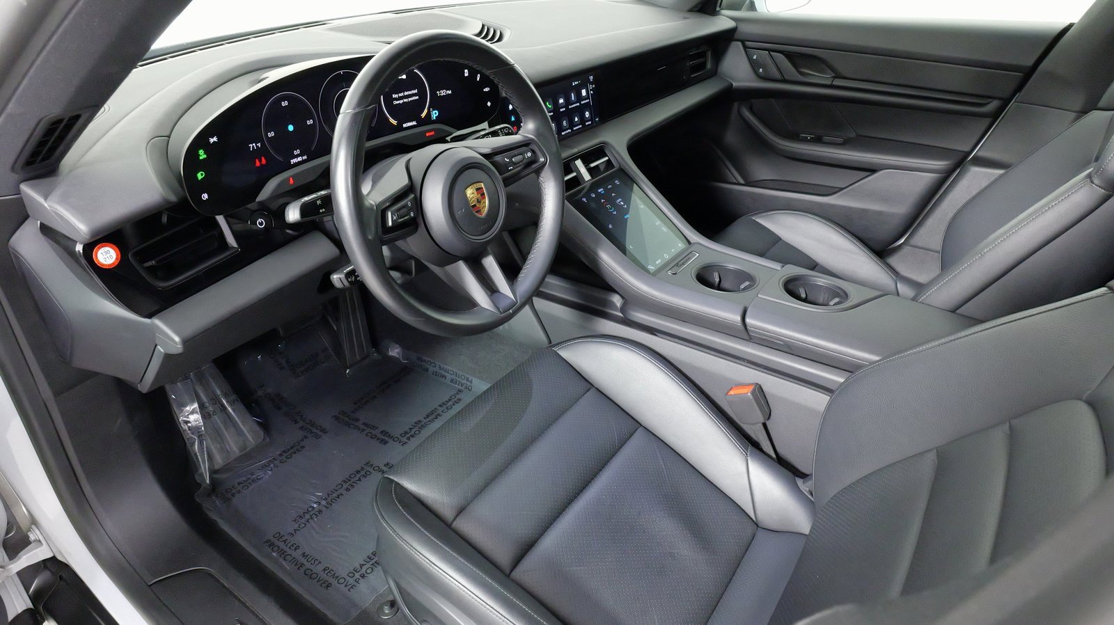 Used 2023 Porsche Taycan 4 Cross Turismo image 28