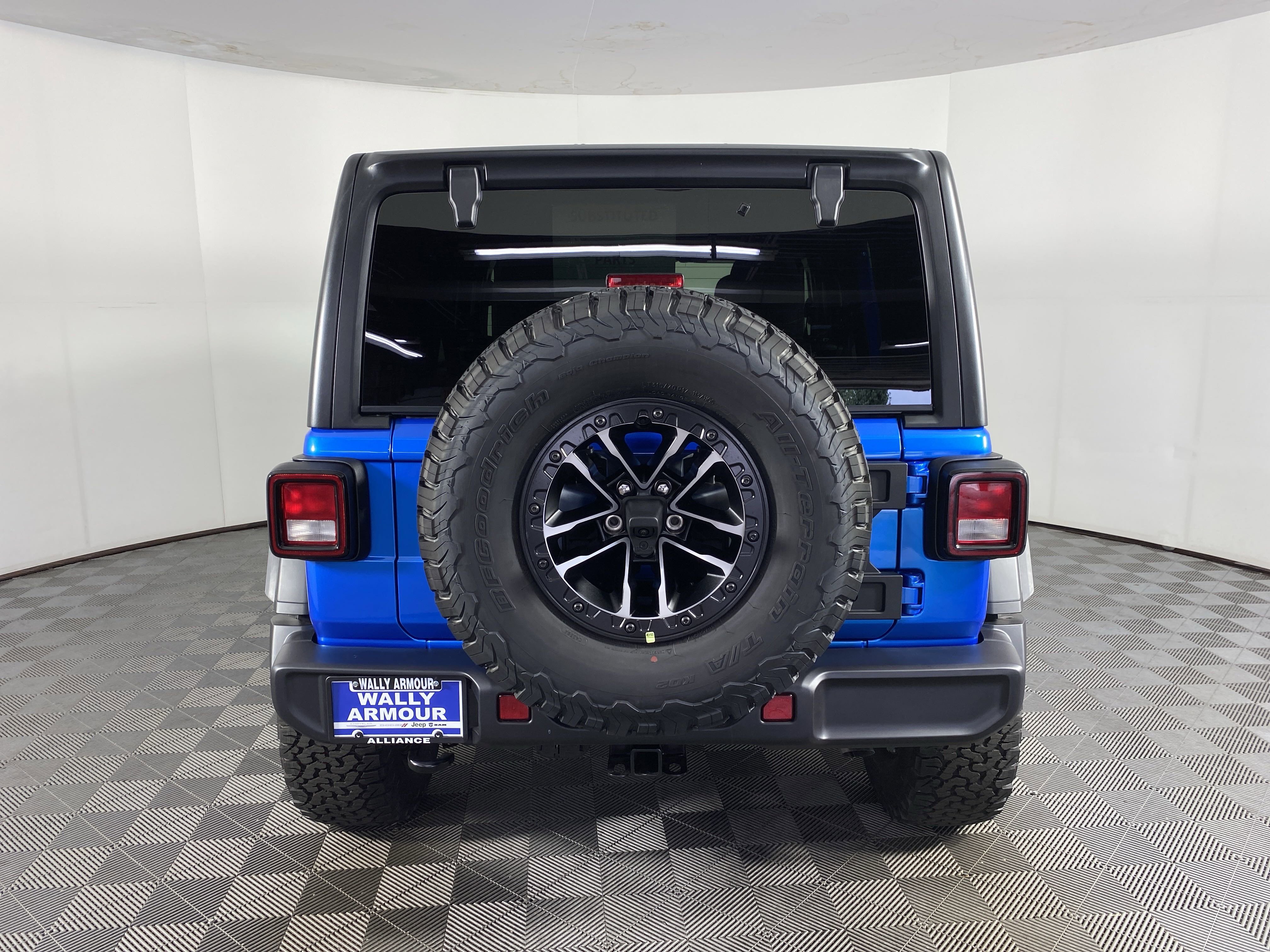 New 2025 Jeep Wrangler Willys image 7
