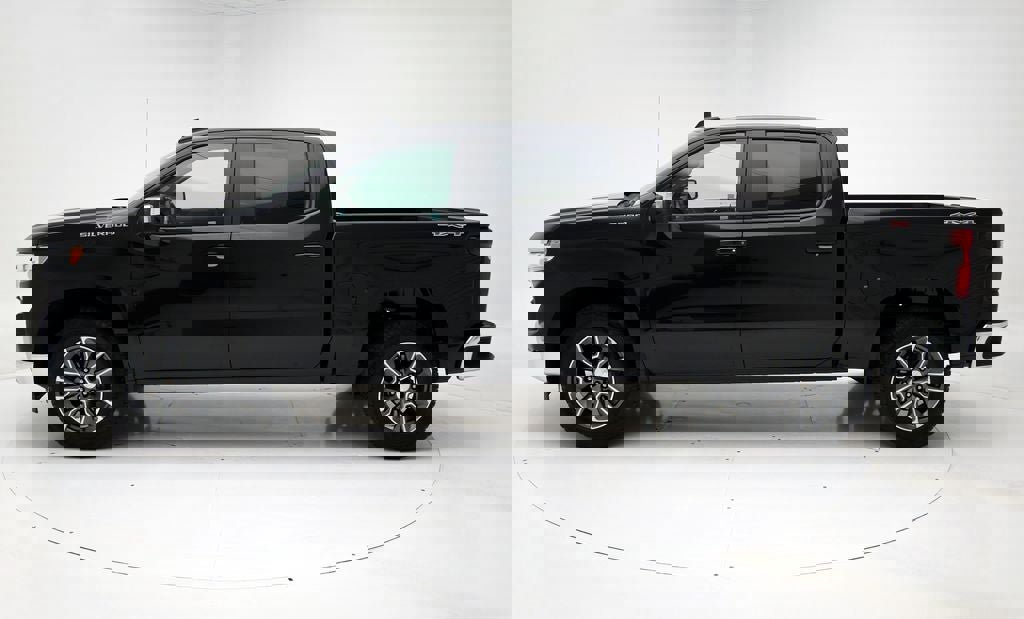 Used 2024 Chevrolet Silverado 1500 LT image 6