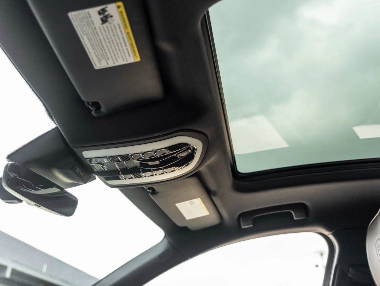 New 2026 Porsche Macan image 70