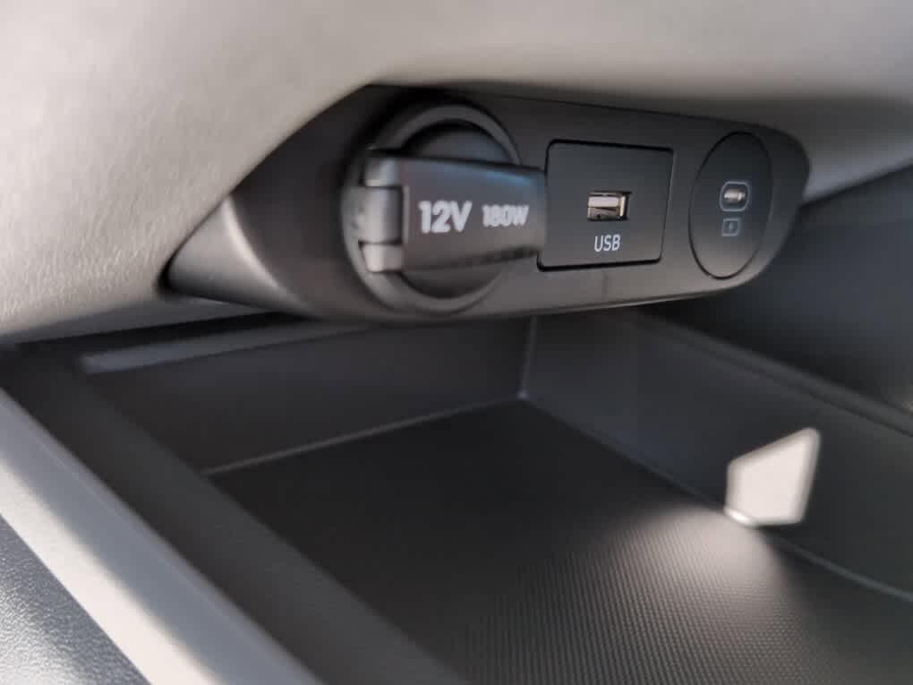 New 2026 Hyundai Elantra SE FWD image 34