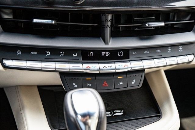 Used 2023 Cadillac CT4 Luxury w/ Sun And Sound Package image 26