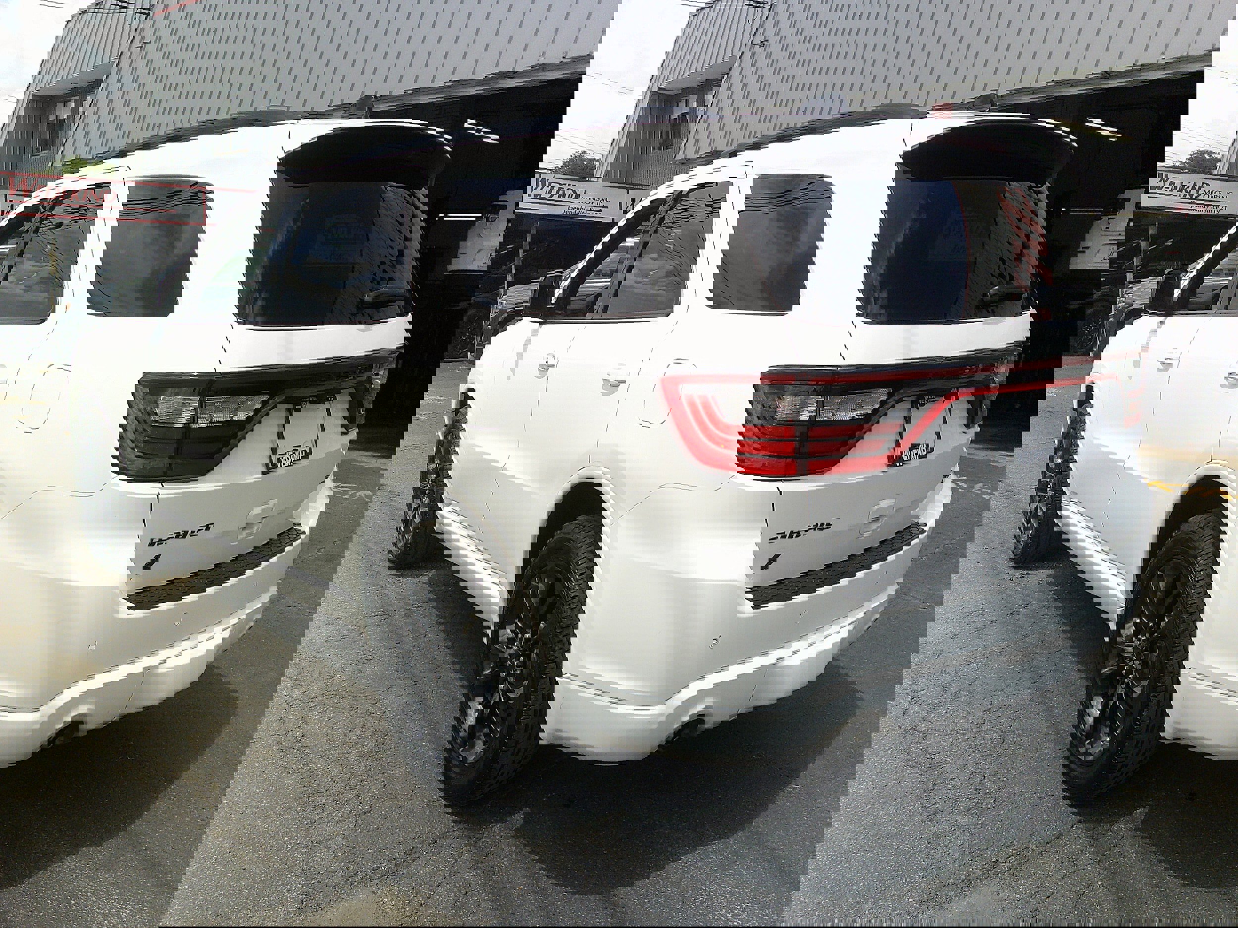 Used 2023 Dodge Durango GT image 3