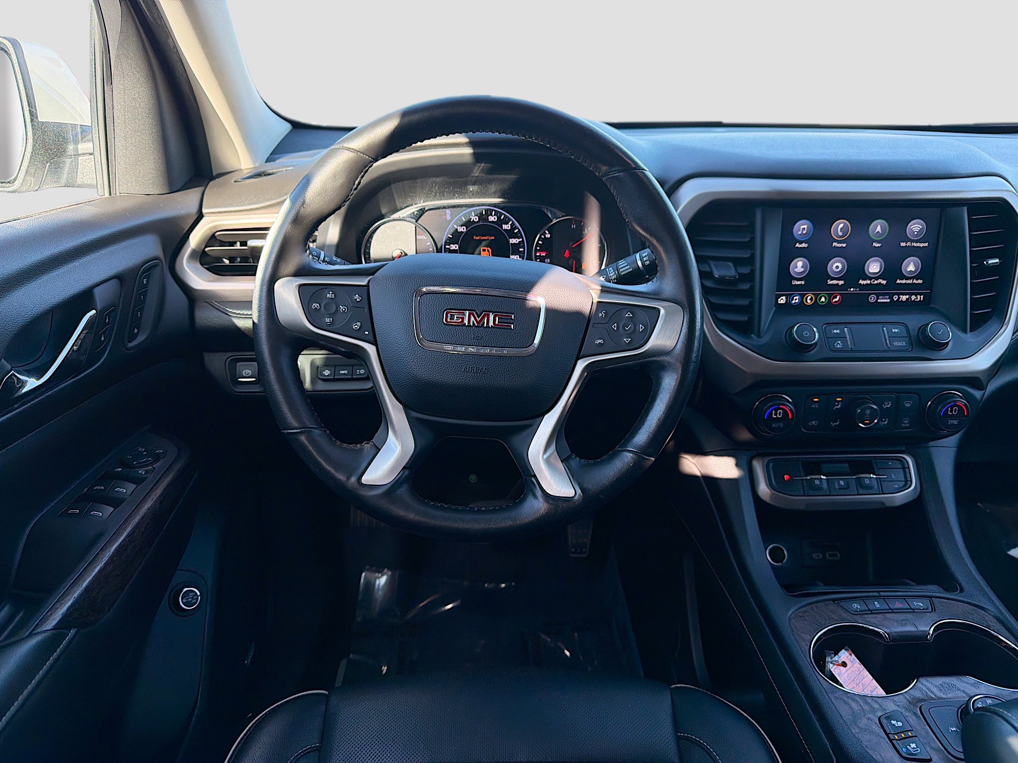 Used 2020 GMC Acadia Denali w/ Technology Package image 17