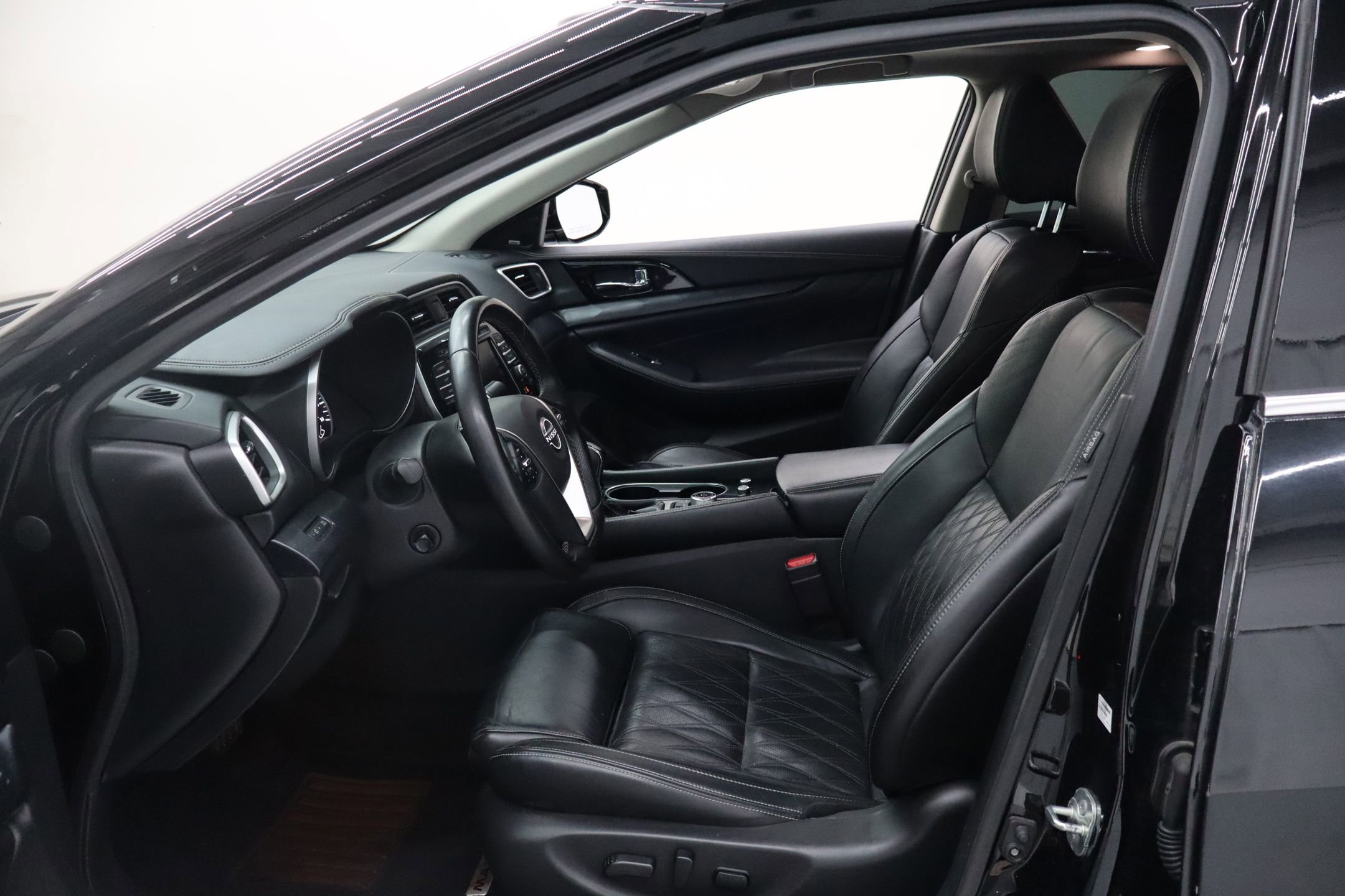 Used 2023 Nissan Maxima Platinum w/ Sport Mat Group image 32