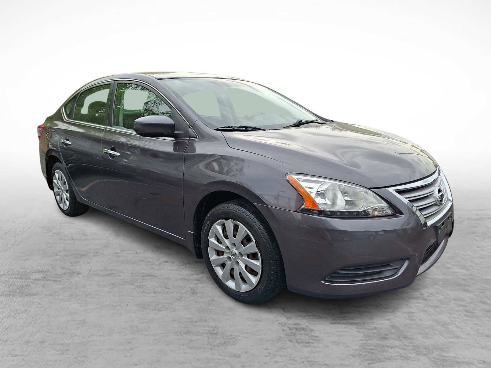 Used 2015 Nissan Sentra SV FWD image 3