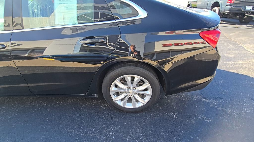 Used 2023 Chevrolet Malibu LT image 12