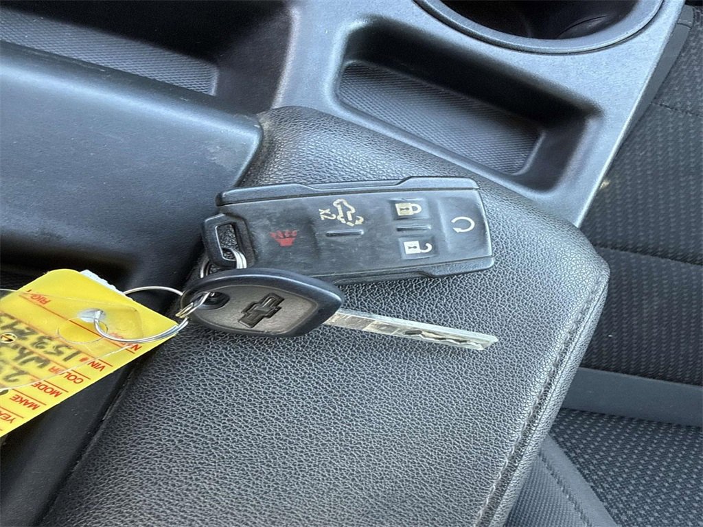 Used 2023 Chevrolet Silverado 2500 Custom w/ Custom Convenience Package image 31