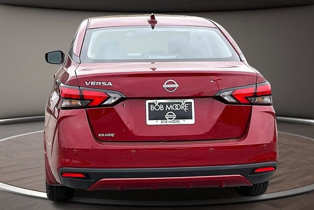 Certified 2025 Nissan Versa SV w/ Trunk Package image 4