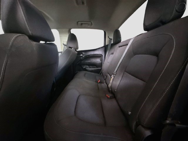 Used 2020 Chevrolet Colorado LT RWD image 23