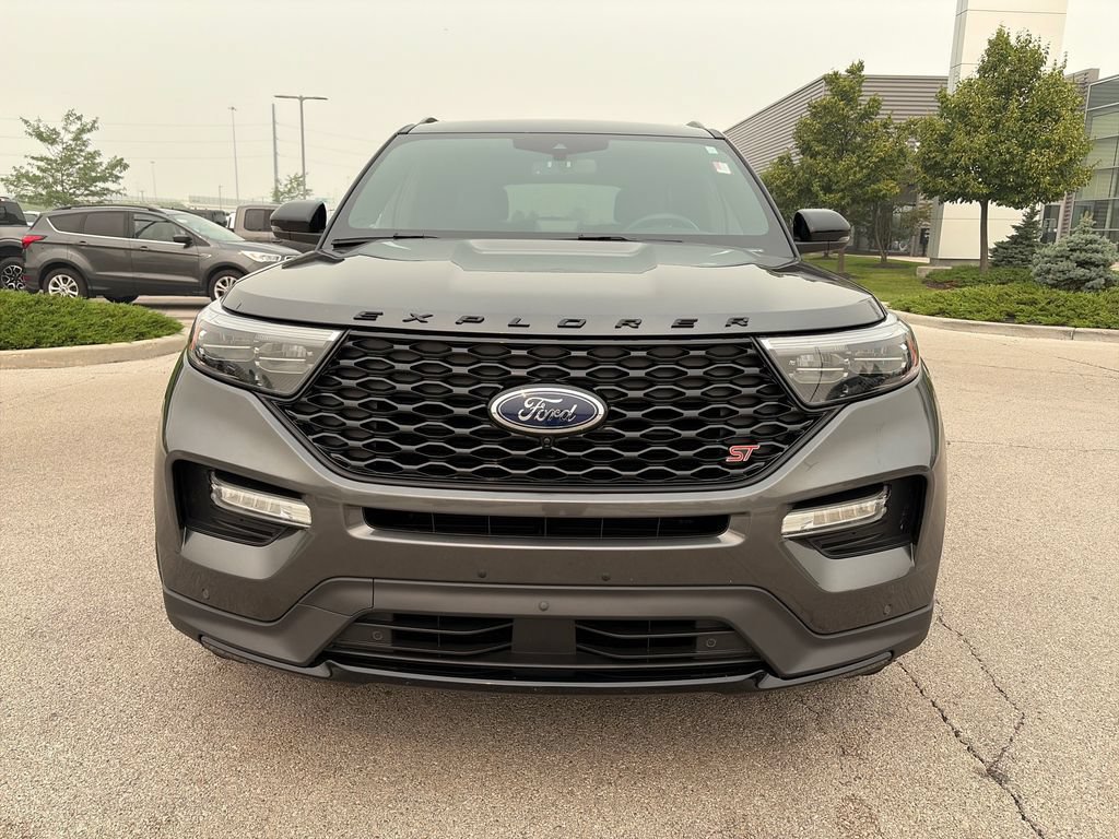 Used 2020 Ford Explorer ST w/ Premium Technology Package AWD/4WD image 2