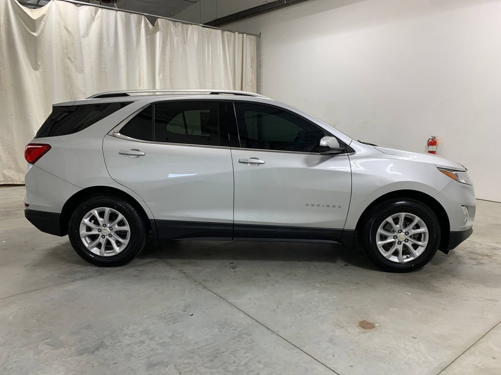 Used 2019 Chevrolet Equinox LT AWD/4WD image 11