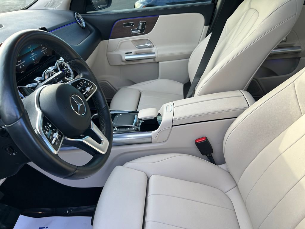 Used 2023 Mercedes-Benz GLA 250 4MATIC image 16