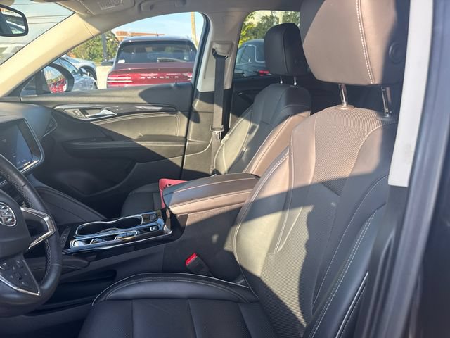 Used 2023 Buick Envision Essence AWD/4WD image 13