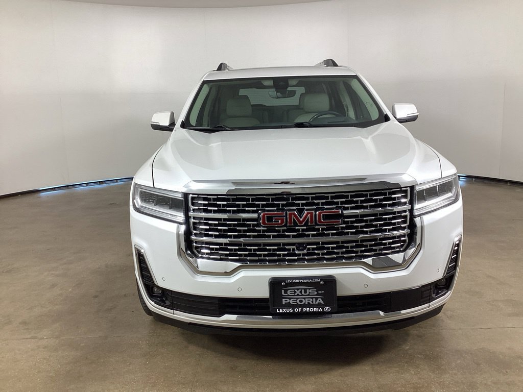 Used 2021 GMC Acadia Denali w/ Denali Technology Package FWD image 2