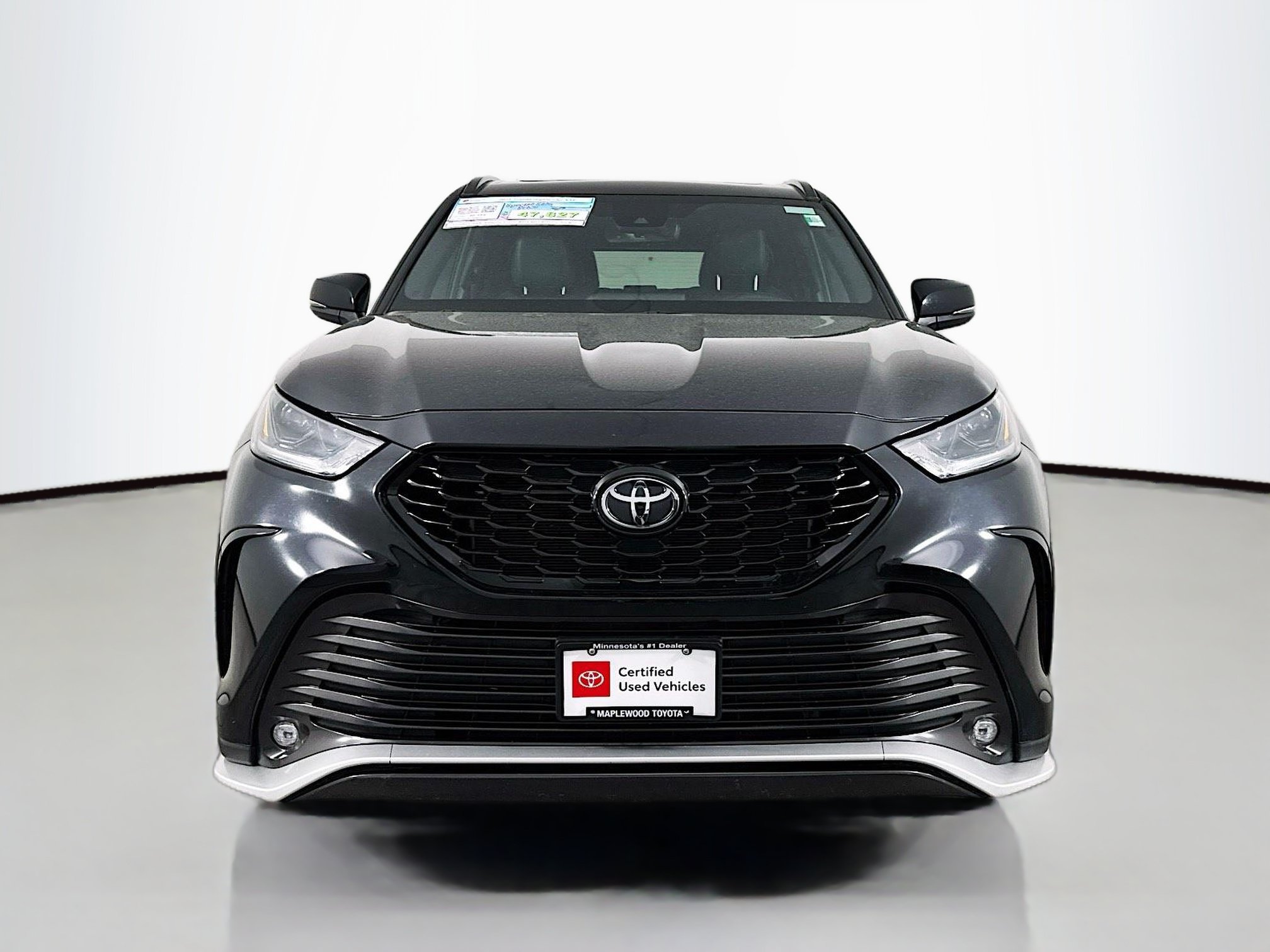 Certified 2025 Toyota Highlander XSE AWD/4WD image 2
