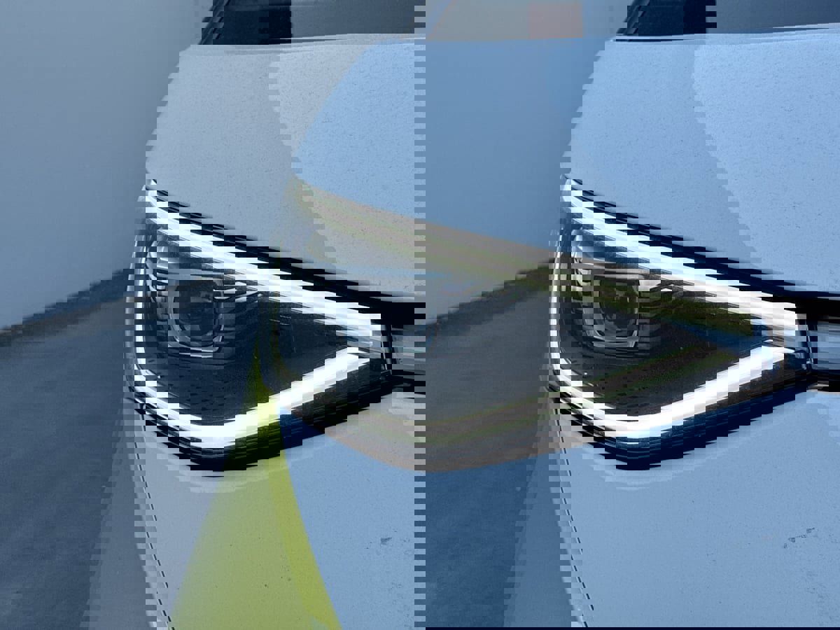Used 2025 Volkswagen ID. Buzz 1st Edition image 43