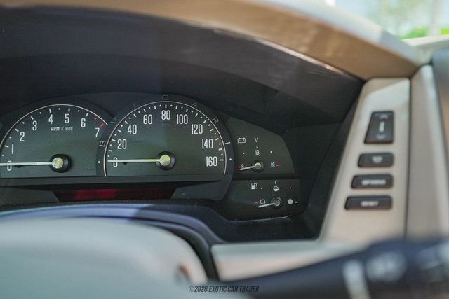Used 2004 Cadillac XLR image 38