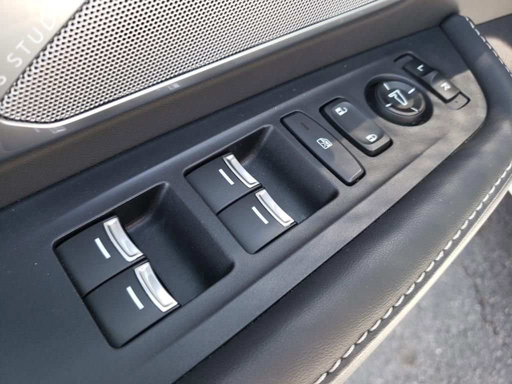 Certified 2020 Acura RDX AWD w/ Advance Package image 20