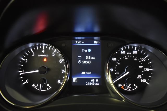 Used 2022 Nissan Rogue Sport SV AWD/4WD image 27