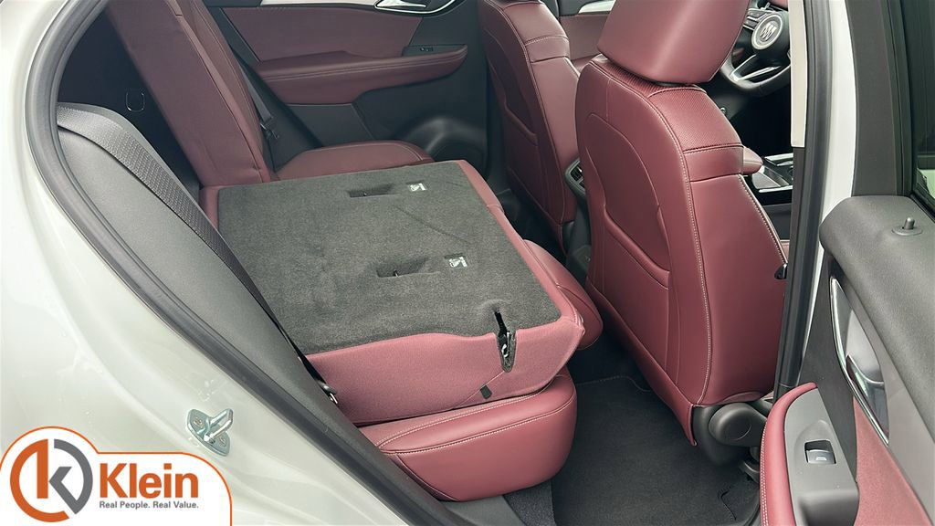 Used 2024 Buick Envision Sport Touring AWD/4WD image 30