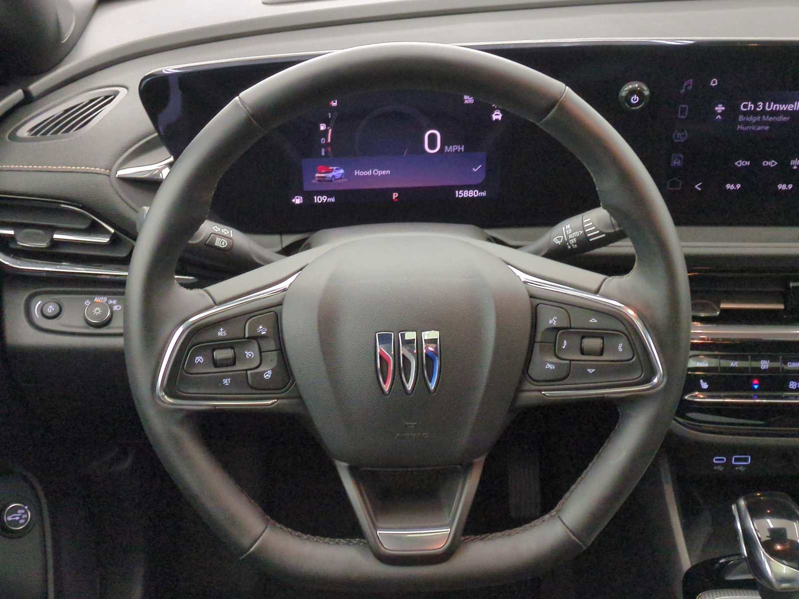 Used 2025 Buick Envista Avenir image 22