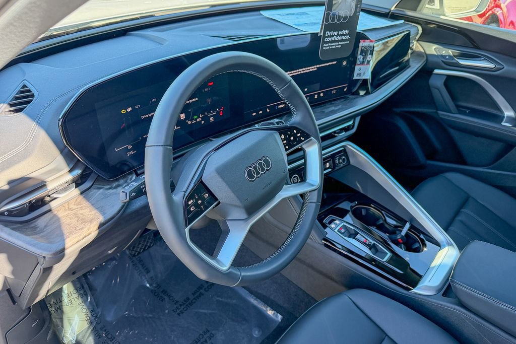 New 2025 Audi Q5 Premium image 11