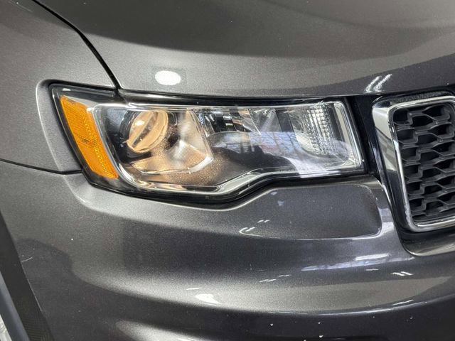 Used 2020 Jeep Grand Cherokee Laredo image 15