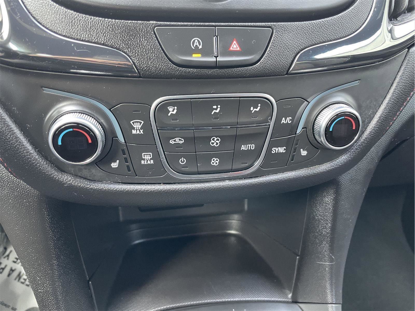 Used 2024 Chevrolet Equinox RS AWD/4WD image 28
