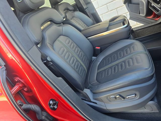 Used 2022 Rivian R1T Adventure image 42