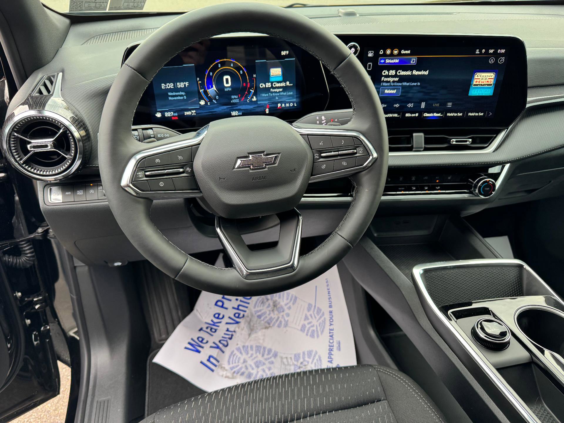 New 2026 Chevrolet Equinox LT w/ Midnight Edition image 22