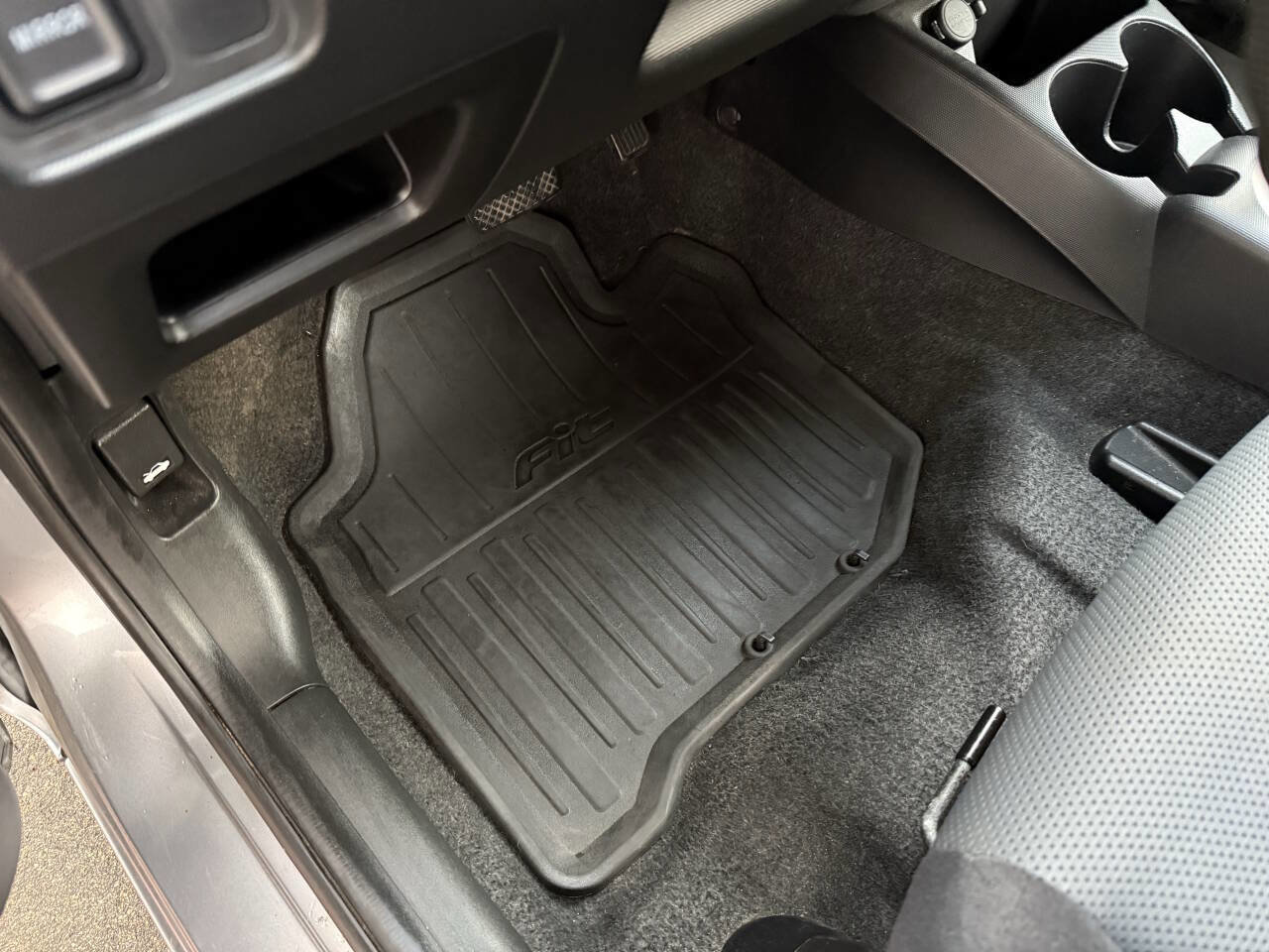 Used 2008 Honda Fit image 14