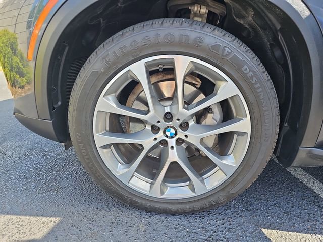 Used 2021 BMW X5 xDrive40i w/ Parking Assistance Package image 35