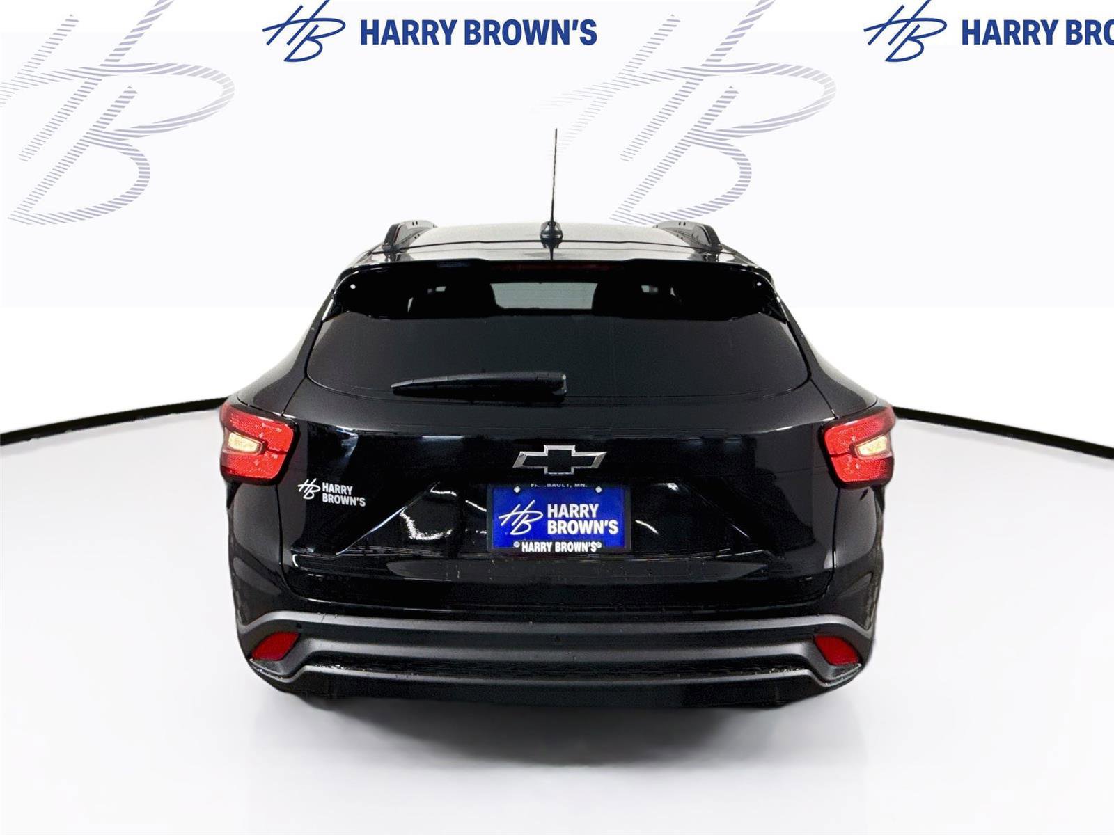 New 2026 Chevrolet Trax LT w/ Driver Confidence Package FWD image 28